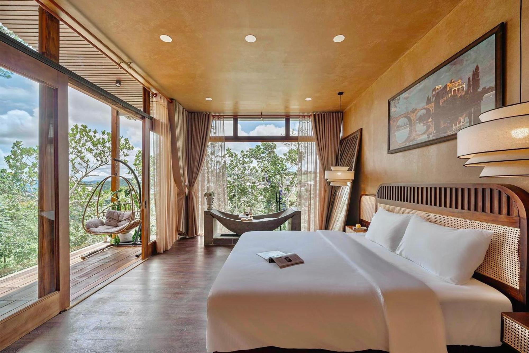 Amio Signature Suite